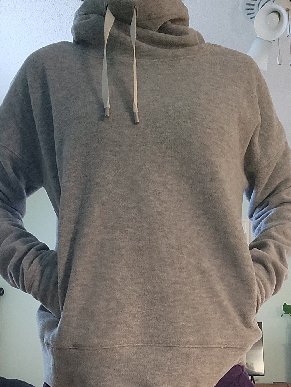 Lululemon Pullover Go FORWARD. LIGHTWEIGHT GREY